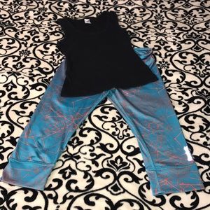 EUC girls MD Reebok capris and ribbed tank